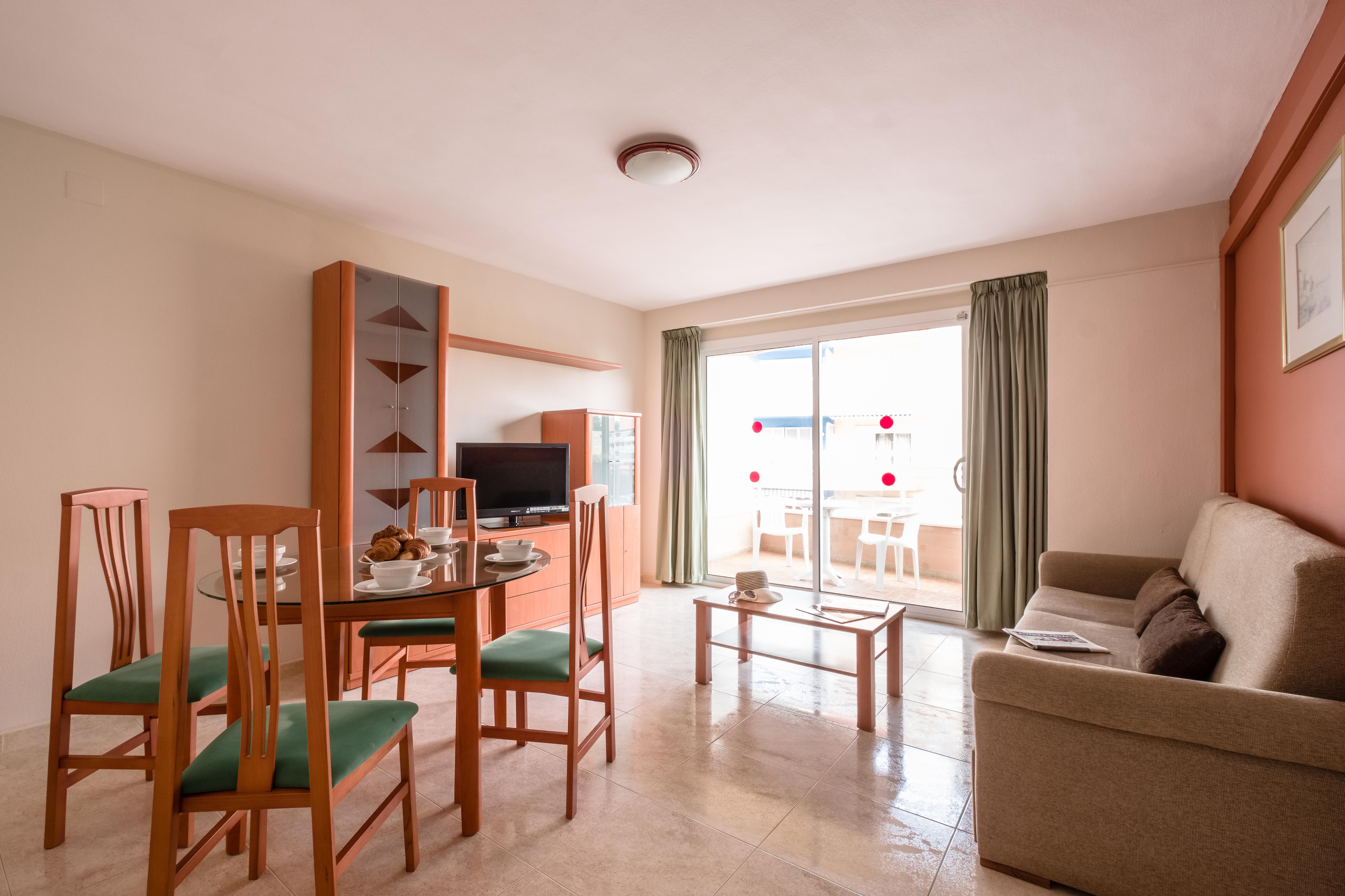 California Apartments Салоу Экстерьер фото
