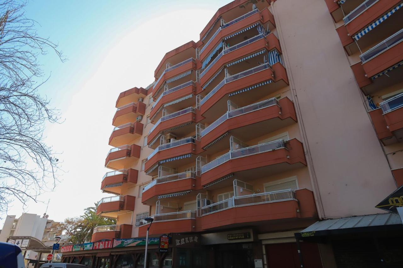 California Apartments Салоу Экстерьер фото